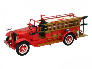 1928 REO FIRE TRUCK (RED)