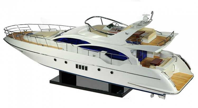 Купить Модель яхты "Azimut" с доставкой за 39454 рублей