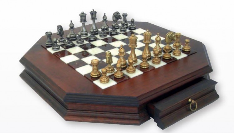 Светильник шахматная фигура