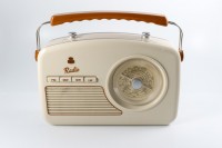 Радио в стиле ретро GPO Rydell Cream (уценка)