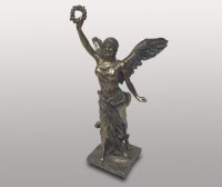 Статуэтка под бронзу «Виктория - богиня победы»