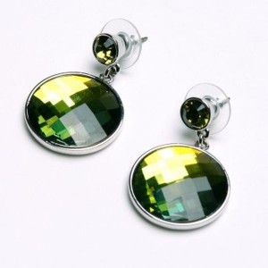 Гвоздики с кристаллами Swarovski 