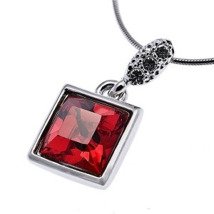    Swarovski 