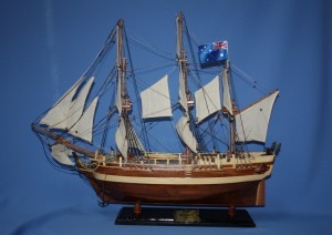 Модель торгового корабля 