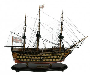 Модель парусного фрегата  Её Величества Королевы 